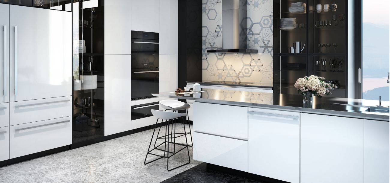 Viking Refrigerator Series Comparison: Luxury, Performance and Customization