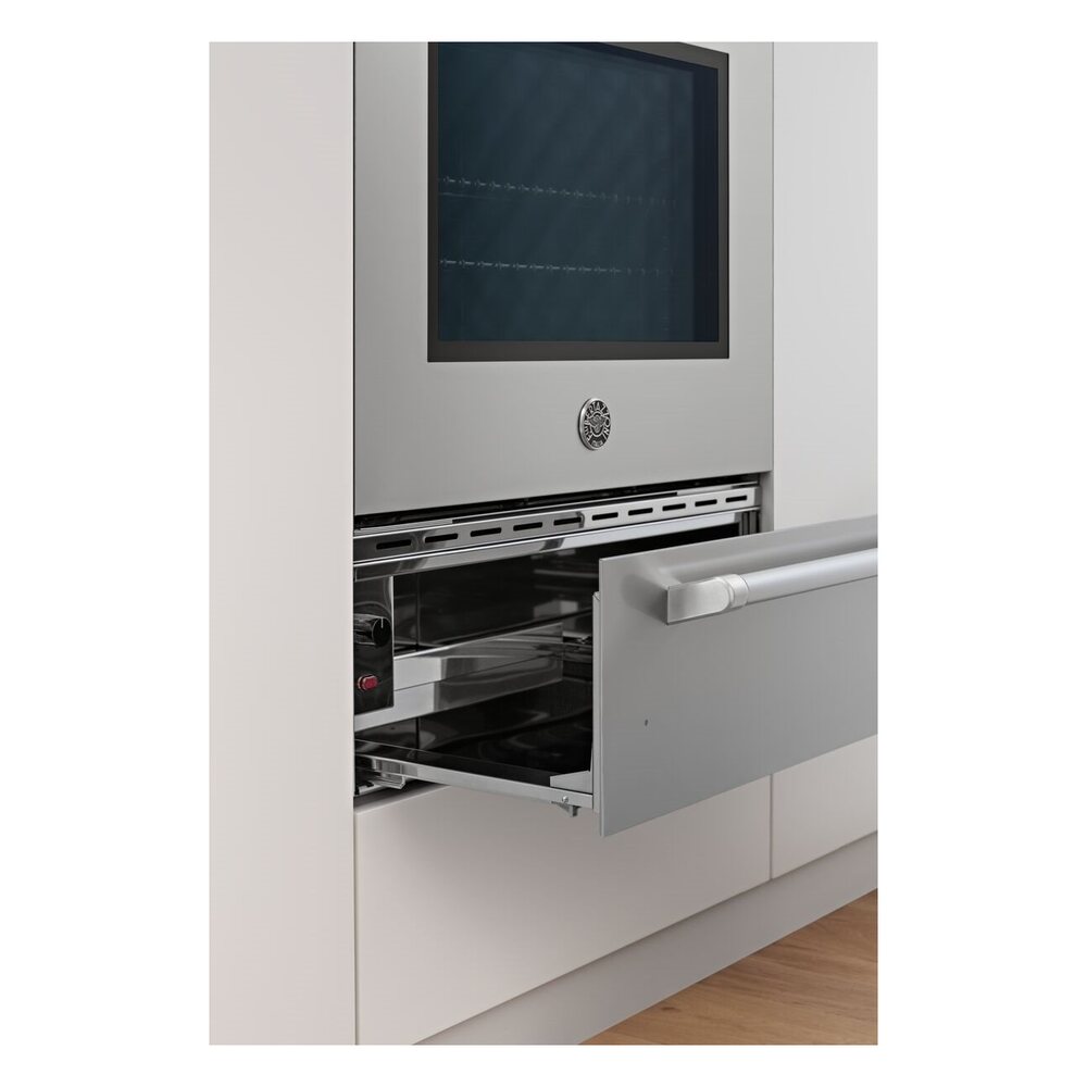 Bertazzoni MAST30WDEX interior