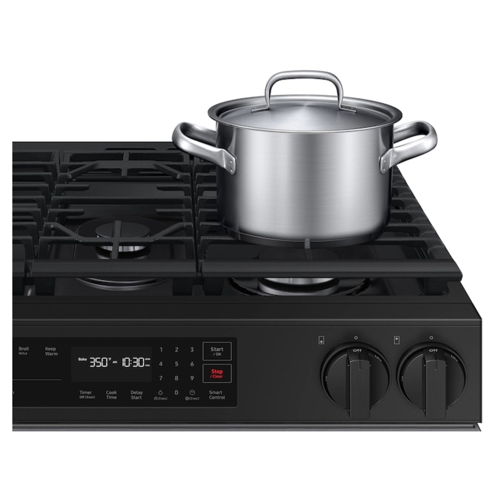 Samsung-NSG6DG8100SR-in use view