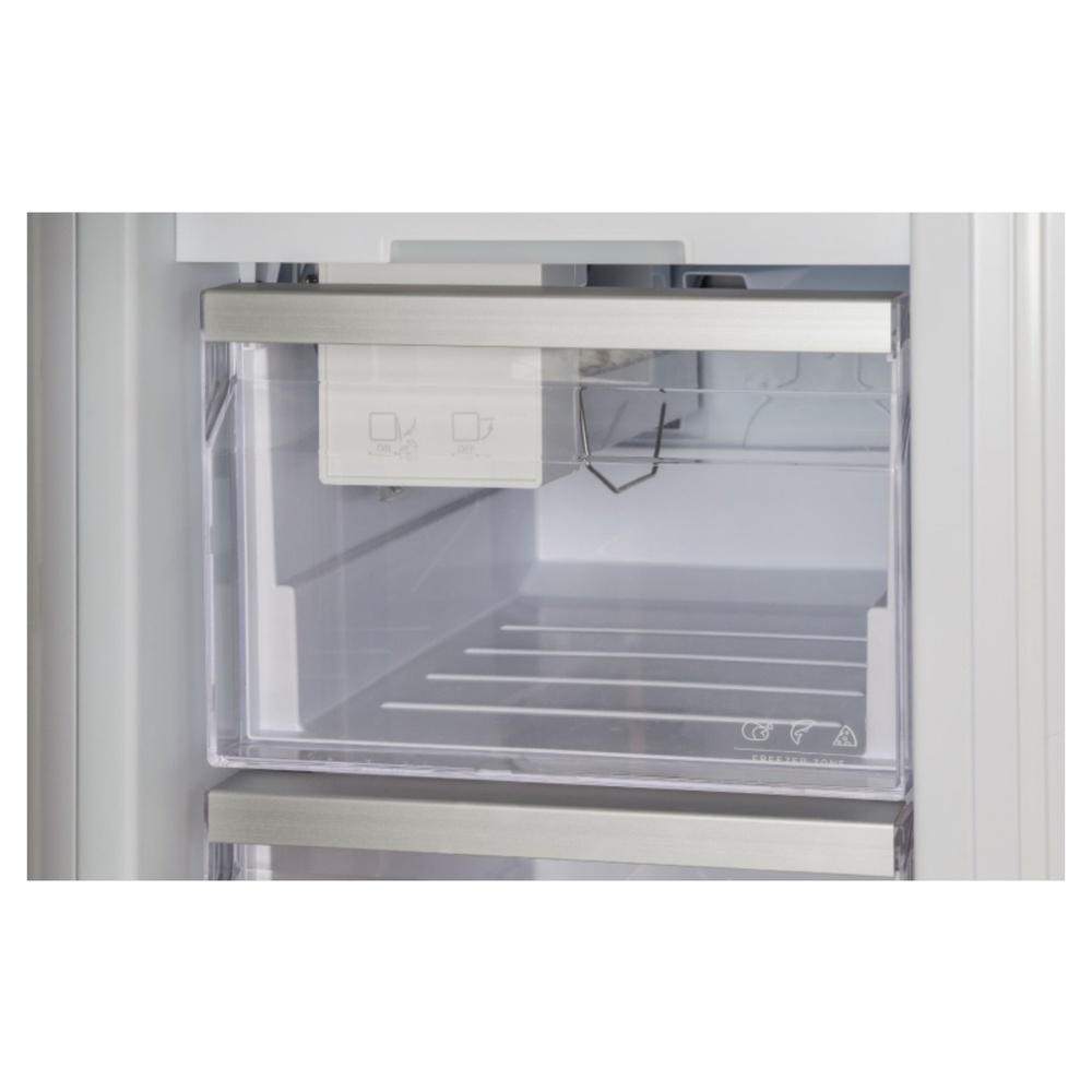 Bertazzoni-REF18FCBIPLV-inside view