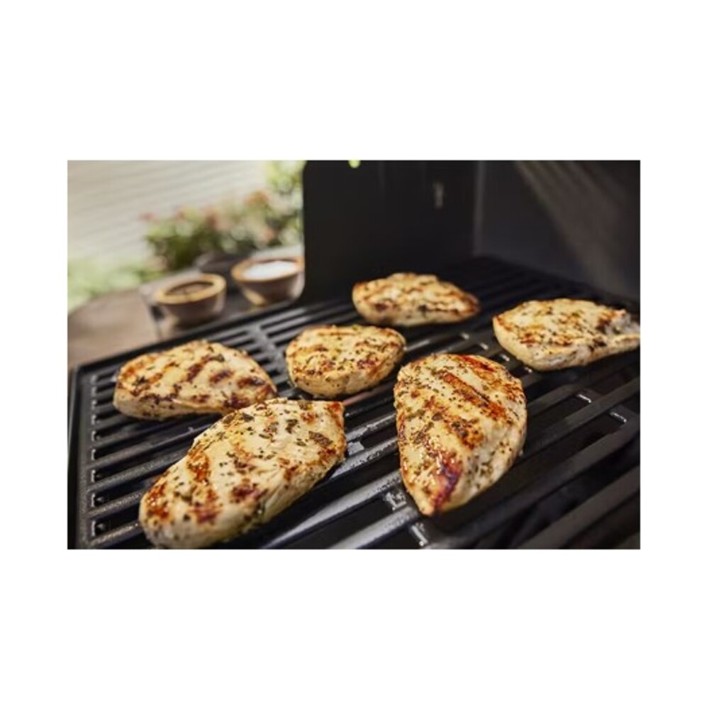 Weber-1500011-sear to perfection