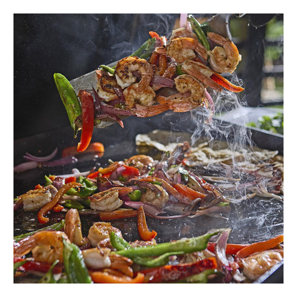 Weber-1501005-in use