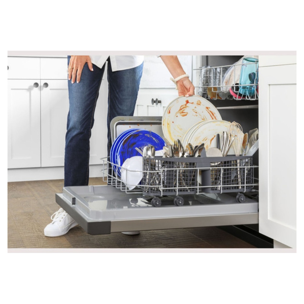 GE-GDF535PGRWW-Dishwasher with Upper & Lower Rack Capacity