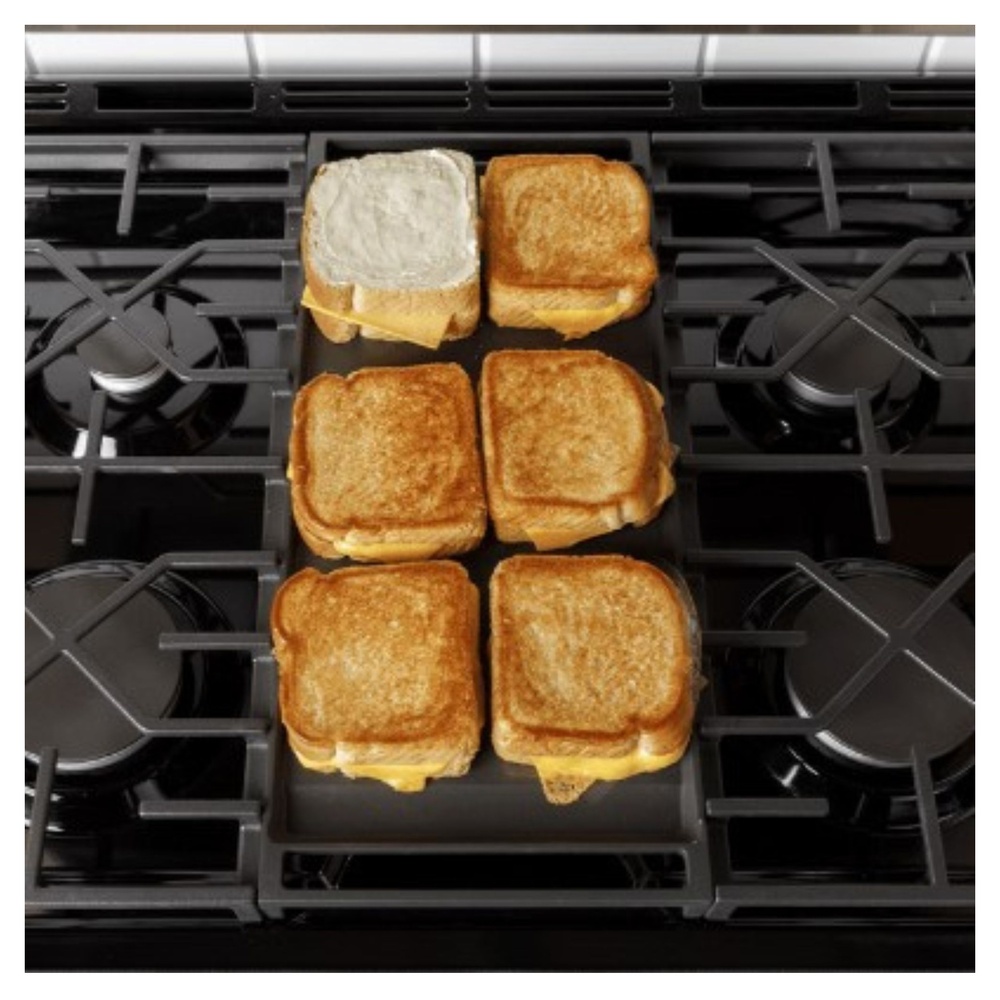 GE-GGS600AVFS-Extra-Large Integrated Griddle